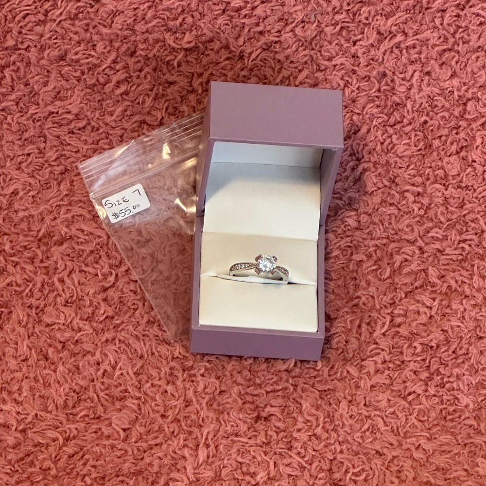 NWT - Elegant Ring with Clear Stone
